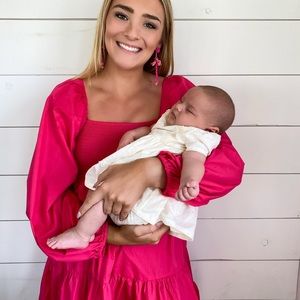 Puff sleeve dress - bright pink